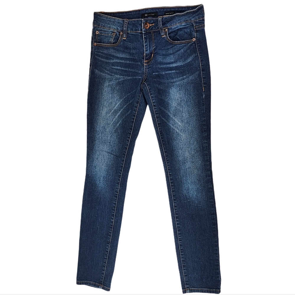 Fifteen. 'Sunset Skinny' Jeans. Size 27